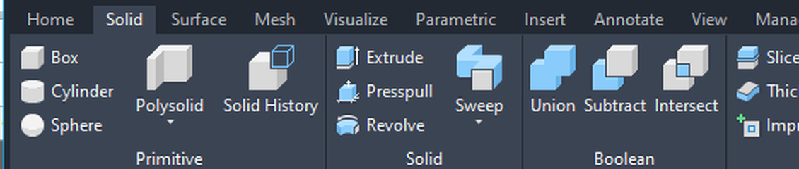 Tab Solid tren ribbon AutoCAD 2026 voi panel Solid chua nut Sweep ben canh Extrude, Presspull va Revolve